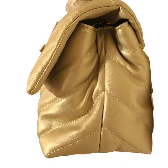 New Badgley Mischka Metallic Quilted Crossbody w Letter Lock Multi-winner HP! - Picture 3 of 15